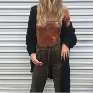 Love stitch Olive Draw String Pants